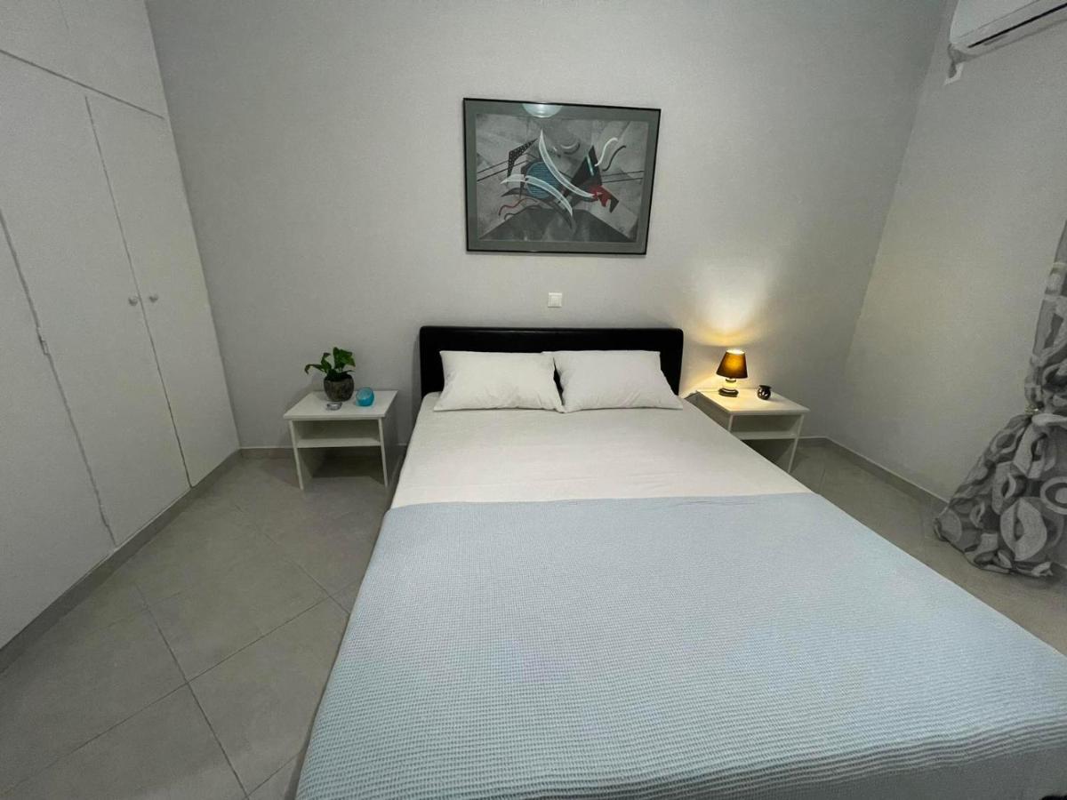 Cozy In Nea Palatia-oropos Apartment