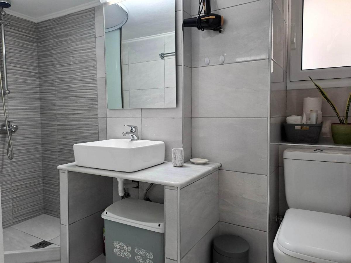 Apartment Cozy In Nea Palatia-oropos Oropos